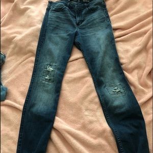 Hollister High - Rise Skinny